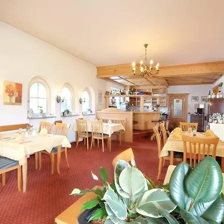 Wallgauer Hof Hotel 3*